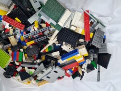 1kg használt ömlesztett legó.