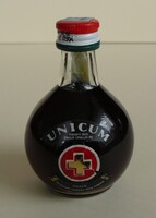 Zwack UNICUM    0,05l  1997 Zárjegyes Bontatlan