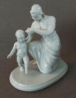 Herendi porcelán – „Anya gyermekével” szobor, hibátlan állapotban