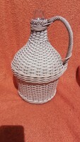 Régi, vesszővel fonott üveg demizson 6,5 l