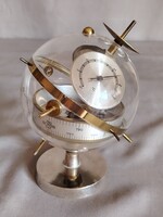 Űrkorszaki Szputnyik meteorológiai állomás ALKUDHATÓ