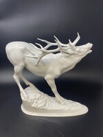 Hófehér Herendi Bőgő Szarvas Porcelán Figura,Tóth János 1957 szignóval (30cm)