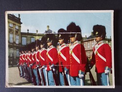 Régi képeslap Dánia Koppenhága Királyi Gárda kinyitható ablakkal képekkel