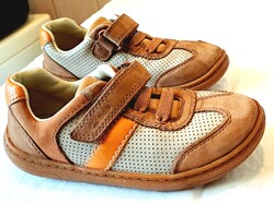 Clarks gyerekcipő