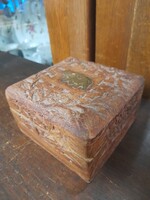 Régi Fa Virág Kézi Faragott,Réz Intarziás Elefánt Mintás Doboz.10.5 cm.