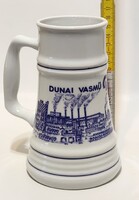 Alföldi "Dunai Vasmű Dunaferr" jelzett porcelán söröskorsó (3465)