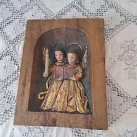 Faragott falikép angyalkákkal
