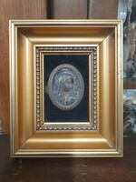 Régi Vallási Bronz Madonna Plakett Bársony Talapzaton Fa Keretes Fali Kép.18.5 cm.