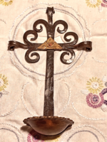 KOVÁCSOLT VAS SZENTELTVÍZ TARTÓ