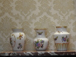 Herendi Viktória Mintás Porcelán Vázák.  Mix 3 db egyben eladó. Jelzettek, kézzel festettek!