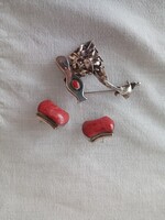 Massív, tömör modernista ezüst bross  +  habkorall fülbevaló ezüst foglalatban 2,5x1,8 cm