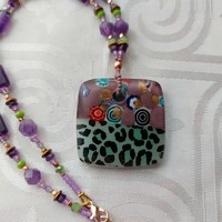 Millefiori medál ametiszt gyöngyös lánccal