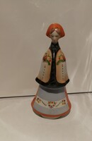 Aquincum porcelán népviseletes nő!