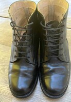 43-as férfi bőrcipő a 40-es évekből