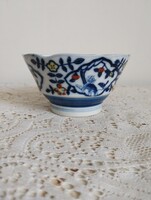 Doucai porcelán csésze Kinabol