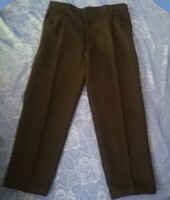 Fekete öltöny nadrág fényes anyagból