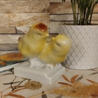 Csibe pár porcelán kiscsibék