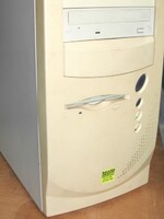 Retro Acorp PC Intel P3 733 processzorral