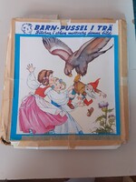 Puzzle svéd fa vintage mese kirakó