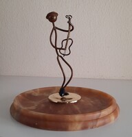 Art Deco alabástrom névjegytartó  tál, gitáros drótfigura szoborral, asztalközép