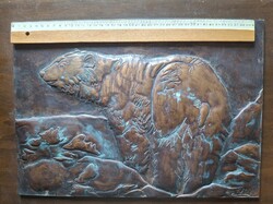 B.M.: nagyméretű jegesmedve dombormű, 38 x 50 cm fa lapon