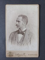 Antik vizitkártya fotó Mai és társa műtermi fotója Paulovits Viktorról 1880-85 körül