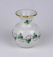 1V678 Petrezselyem mintás kisméretű Herendi porcelán ibolyaváza 6.8 cm