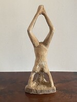 FARAGOTT NŐI AKT SZOBOR SZOKATLAN PÓZBAN 51 CM