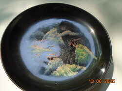 Kézzel festett egyedi japán lakk tálka magashegyi tájjal,pagodával