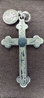Kézműves ezüst kereszt Szent Kristóf medállal