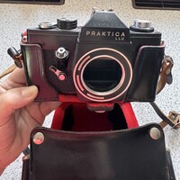 Praktica LLC fényképező gép váz bőrtokban, Praktica LLC SLR kamera analóg tükörreflexes fényképező