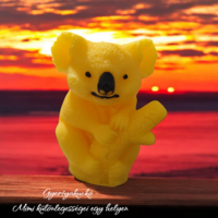 Kézműves 3D sárga koala gyertya – egyedi ajándék vidám hangulattal