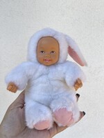 Anne Geddes nyuszi baba ülő