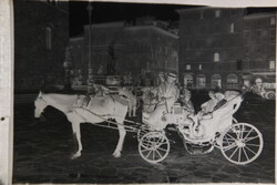 Olaszország - Firenze - lovaskocsis felfedezés - 1920-30-as évek kb., fotónegativ - 12x9cm