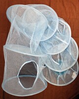 Akaszthatós textil hálós rekeszes tároló