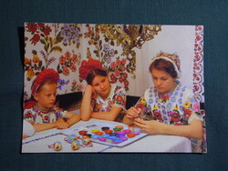 Képeslap,Kalocsa,Népművészeti ház,népviselet,népművészet látkép,részlet,1985-
