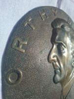 Ritka Horthy Miklós bronz v. réz dísztál,  plakett 1.4kg./ 23cm. Szeiler jelzéssel