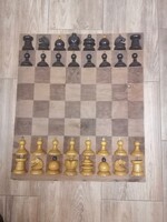 Régi demonstrációs sakktábla  ﻿80 x 69 cm.