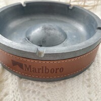 Eredeti Marlboro fém/bőr hamutál