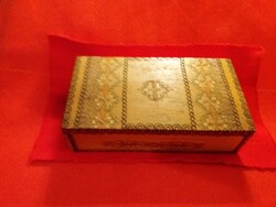 Régi asztali polcdísz orosz CCCP kártya / fa díszdoboz festett égetett díszes képek szerint 22x12 cm