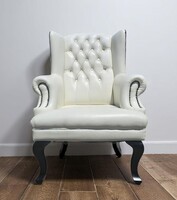 Chesterfield exluzív füles hófehér bőr fotel