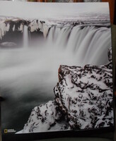 Poszter 6.: Godafoss vízesés télen, Izland (fotó)