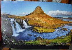 Poszter 5.: Kirkjufoss vízesés és Kirkjufell hegy, Izland (fotó)