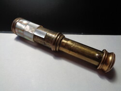 Antik , francia parfümszóró , a 10 es évekből  , gyöngyház burkolással , 20 x 66 mm