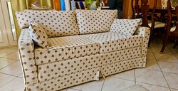 Kanadai süppedős kanapé (love seat) eladó