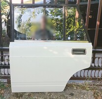 Lada ajtók, csomagtértető (kocka Lada) képen látható állapotban, 20 évig padláson voltak!