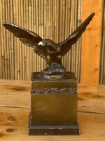 Bronzírozott fém sas 16x11 cm