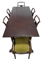 Antik 19. századvégi étkezőasztal 4 db kárpitozott támlás és két db karosszékkel