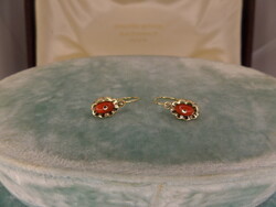 Antik arany gyermek / kislány fülbevaló pár korallokkal