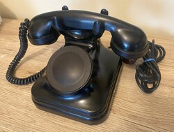 CB35-ös vaktárcsás asztali távbeszélő készülék, telefon.